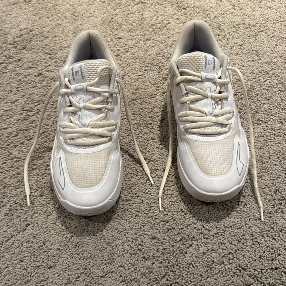 Puma MB.01 Lo Men’s Size 10.5 Basketball Shoes